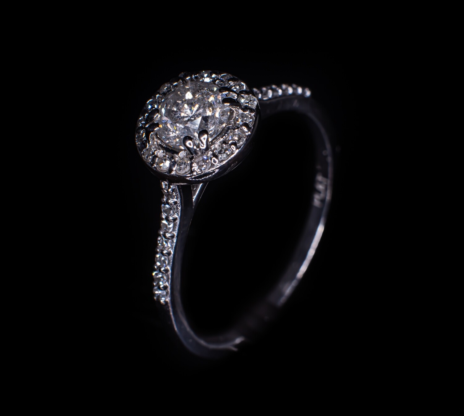 Platinum Diamond Engagement Ring