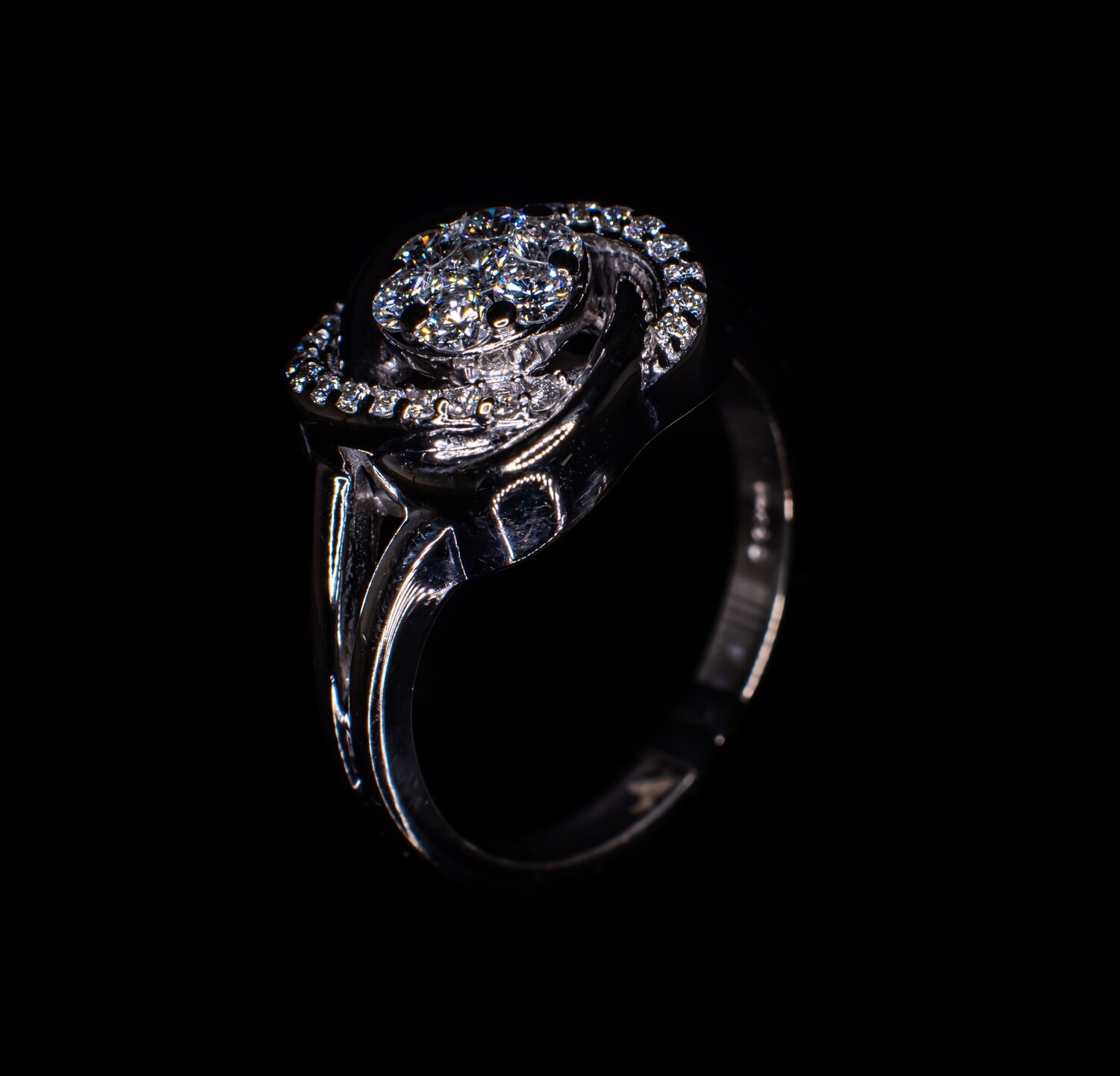 14k White Gold Diamond Ring