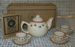 Caitlin's Mini Tea Set