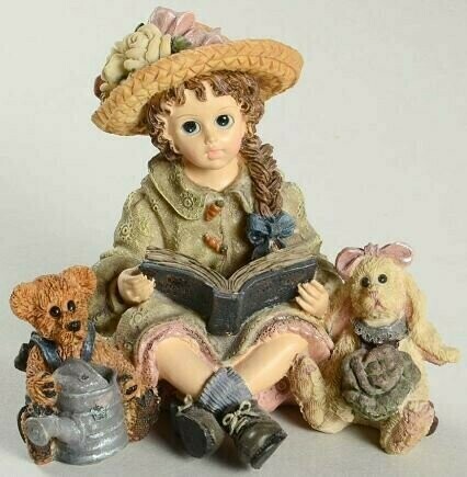 Julia w/ Emmy Lou & Daphne... Garden Friends * Julia w/ Emmy Lou & Daphne... Garden Friends *