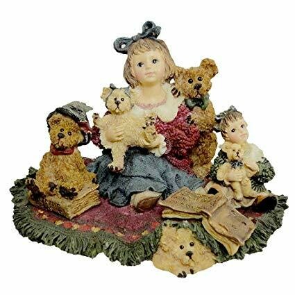 Kelly and Company ... The Bear Collector * Kelly and Company ... The Bear Collector *