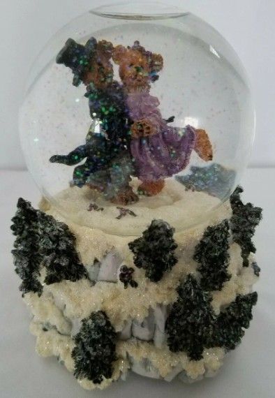 Amanda and Michael... Winter Waltzing Amanda and Michael... Winter Waltzing