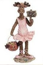 Ilona Mooseltoes... Trick or Treat Ilona Mooseltoes... Trick or Treat