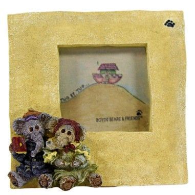 Packy & Dermah Mini Frame Packy & Dermah Mini Frame