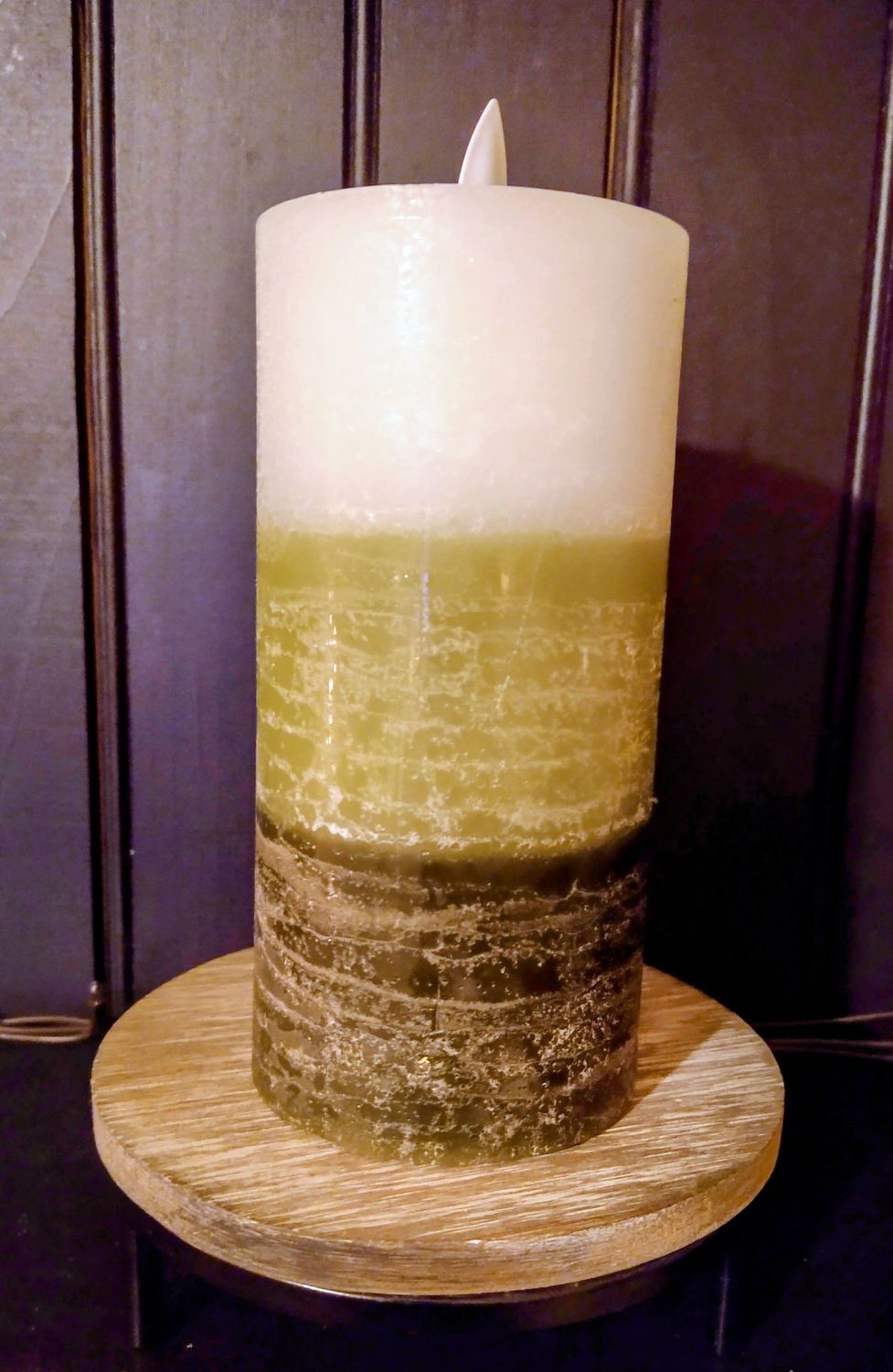 White/Green 3 Layer Rustic Moving Flame LED Candle