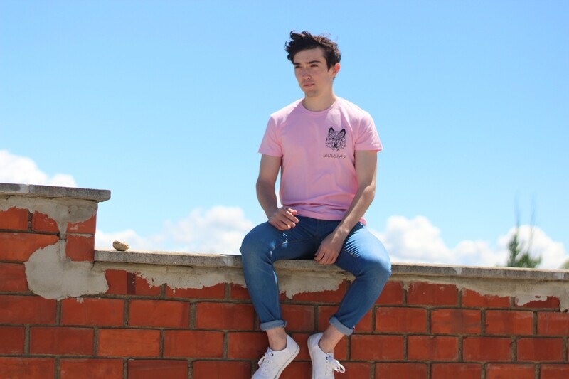 Camiseta rosa Wolfskay