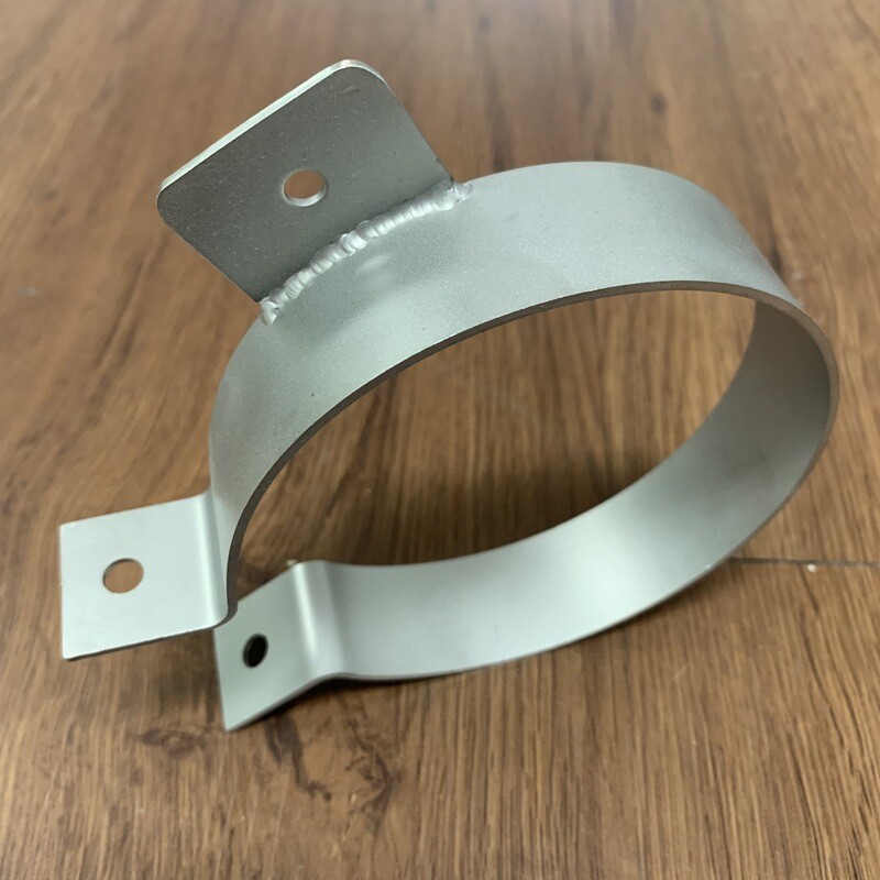 8031D Tailpipe Clamp Diamond DA40 Only