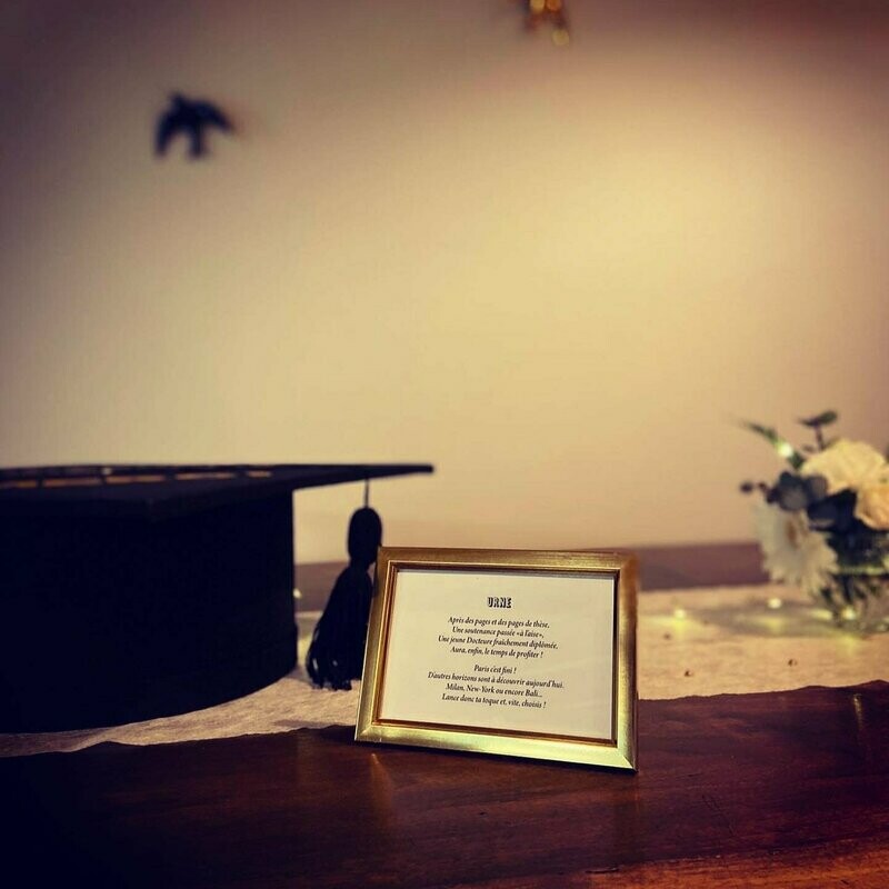 Urne - Toque de remise de Diplôme