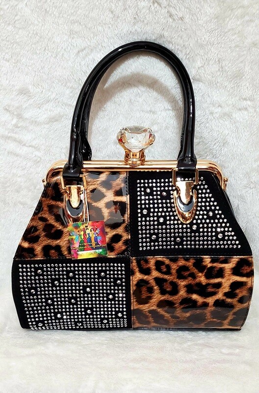 Tiger Glamorous Pursenality