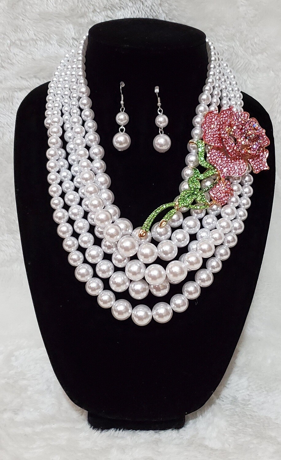 Pearls &amp; Pink Rosed Set