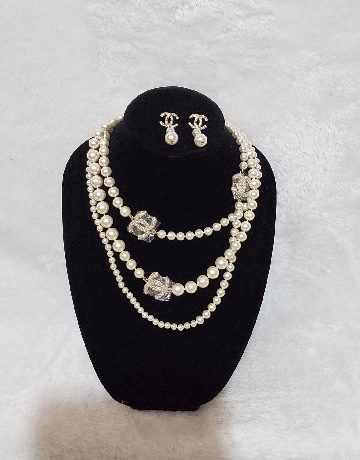 Chanel Necklace Earring Pearl Set