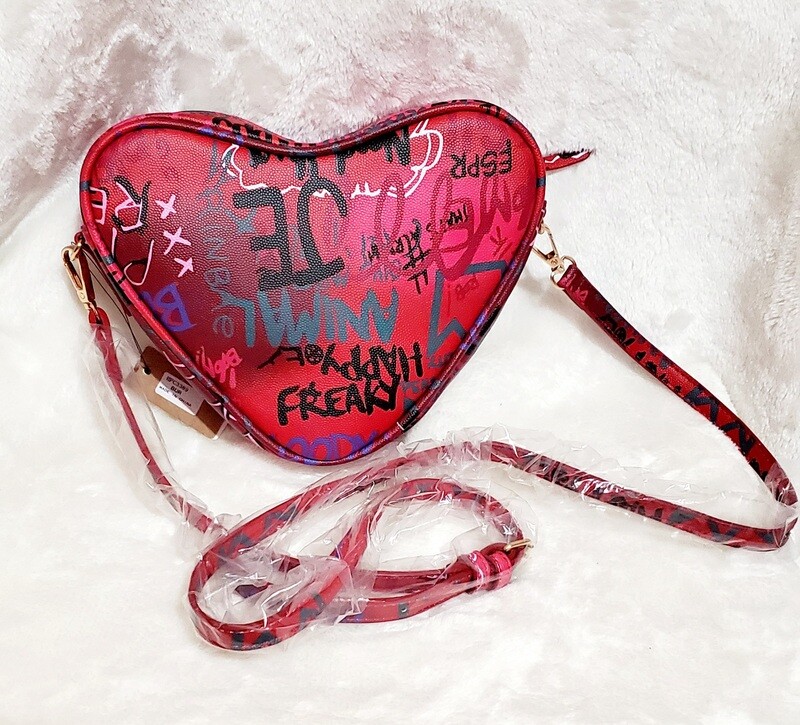 Graffiti ❤ Heart to Heart (Red)