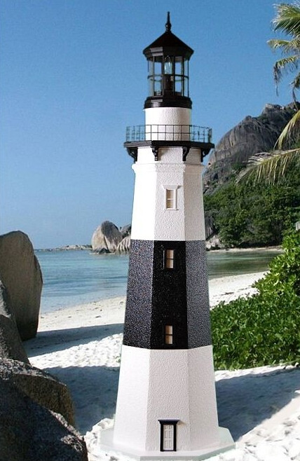 Montauk Deluxe Stucco Lighthouse - 4 ft.