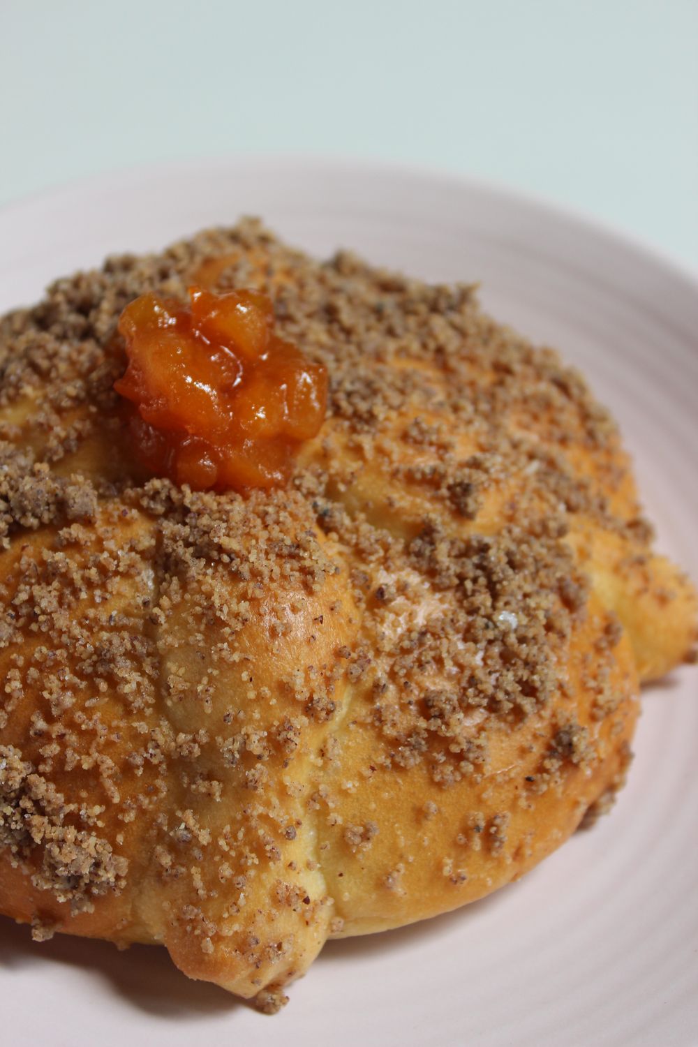 Pan de muerto de Rompope de nuez y tejocote