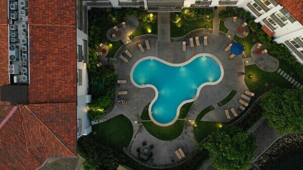 Swimming Pool Genie