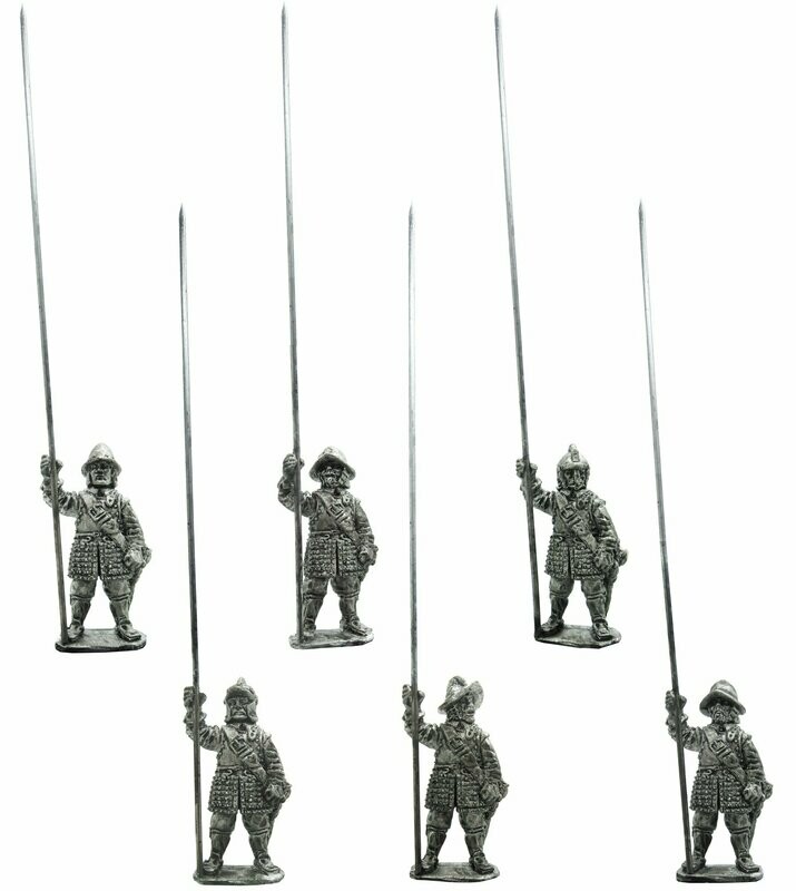 28mm Thirty years war Armoured Pikemen Wearing Tassets Standing.