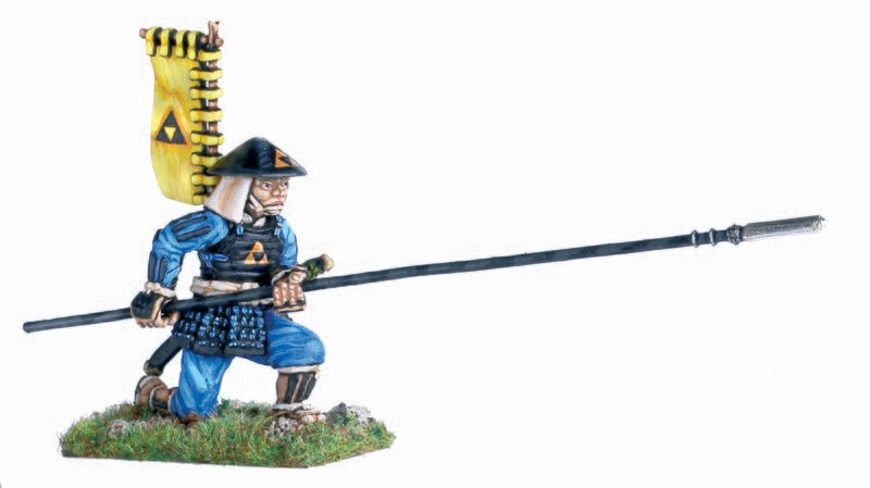 Ashigaru kneeling receiving charge with nagae-yari wearing jingasa