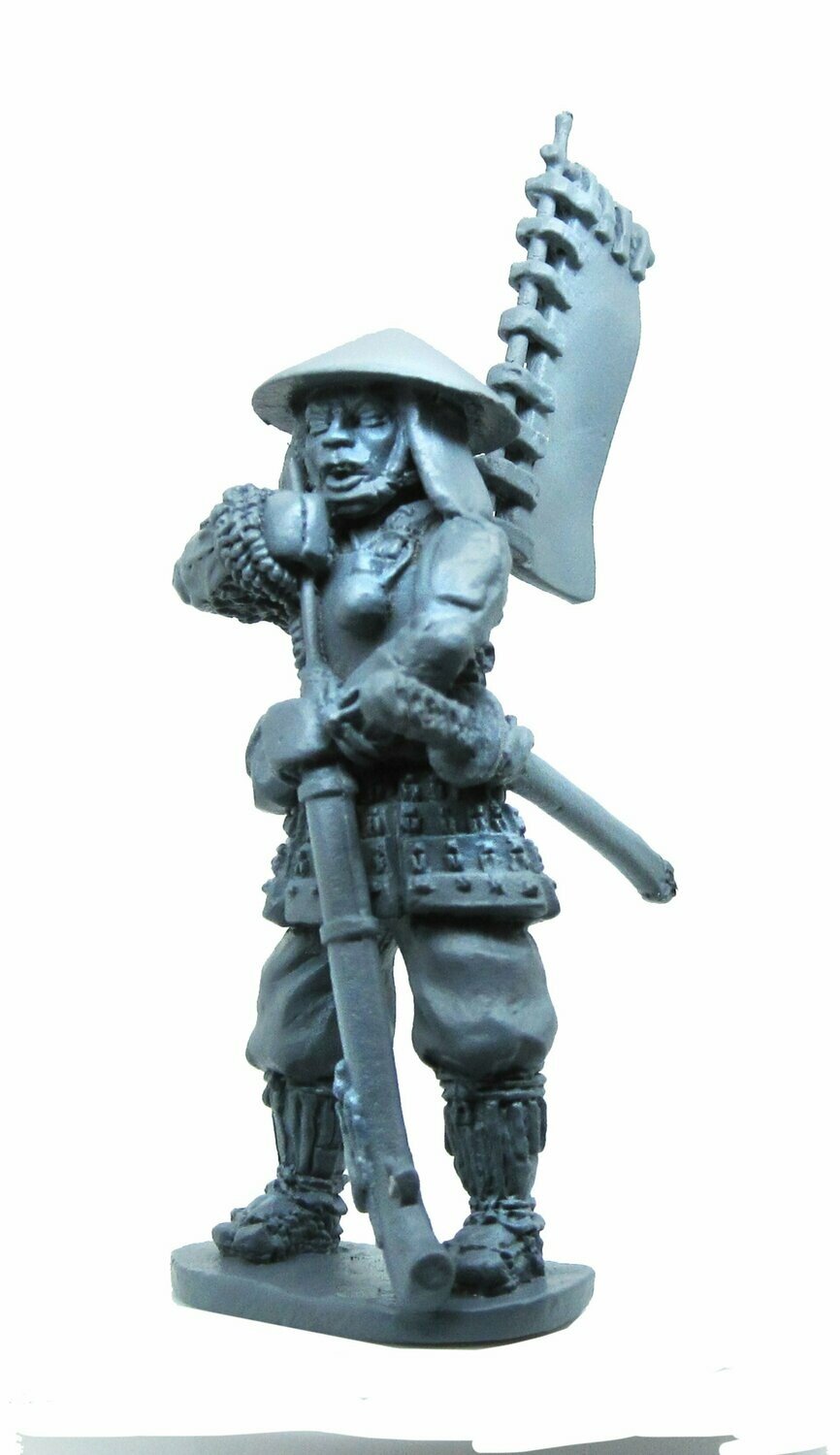 Ashigaru standing loading arquebus