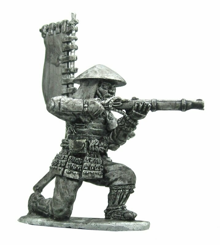 Ashigaru Kneeling firing arquebus
