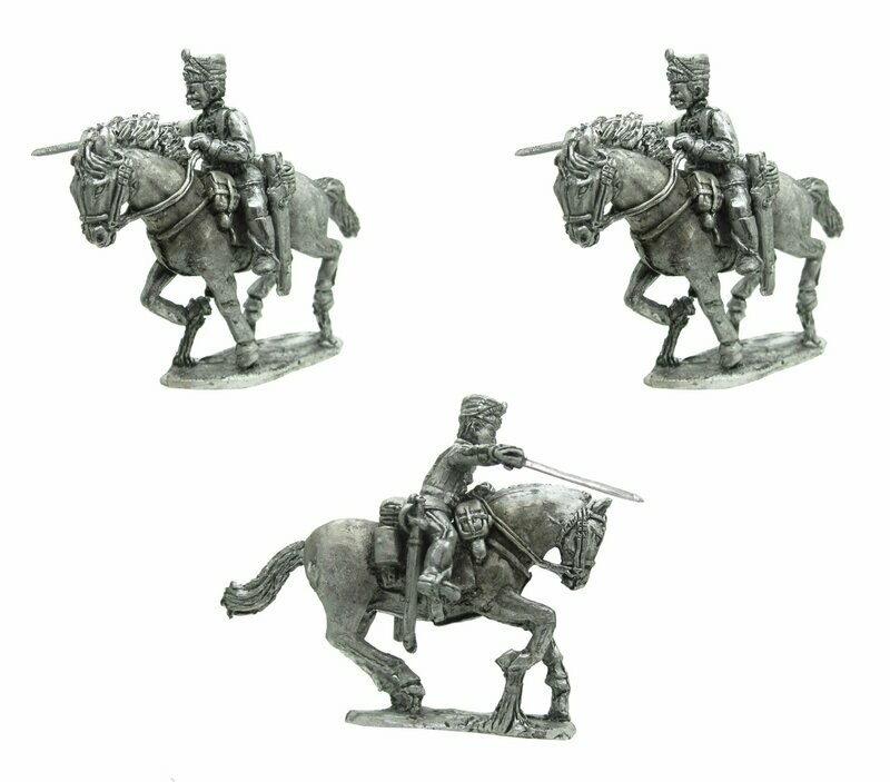 WW1 German Hussars with swords drawn x 3