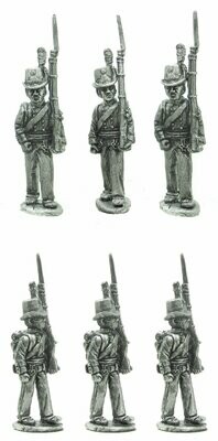 Swedish Napoleonic infantry marching wearing top hats - 1810 uniform.