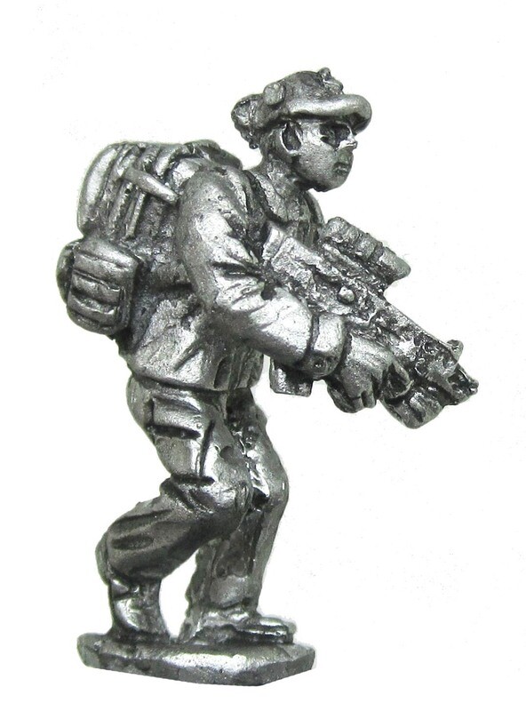 28mm Modern Royal Navy female medic