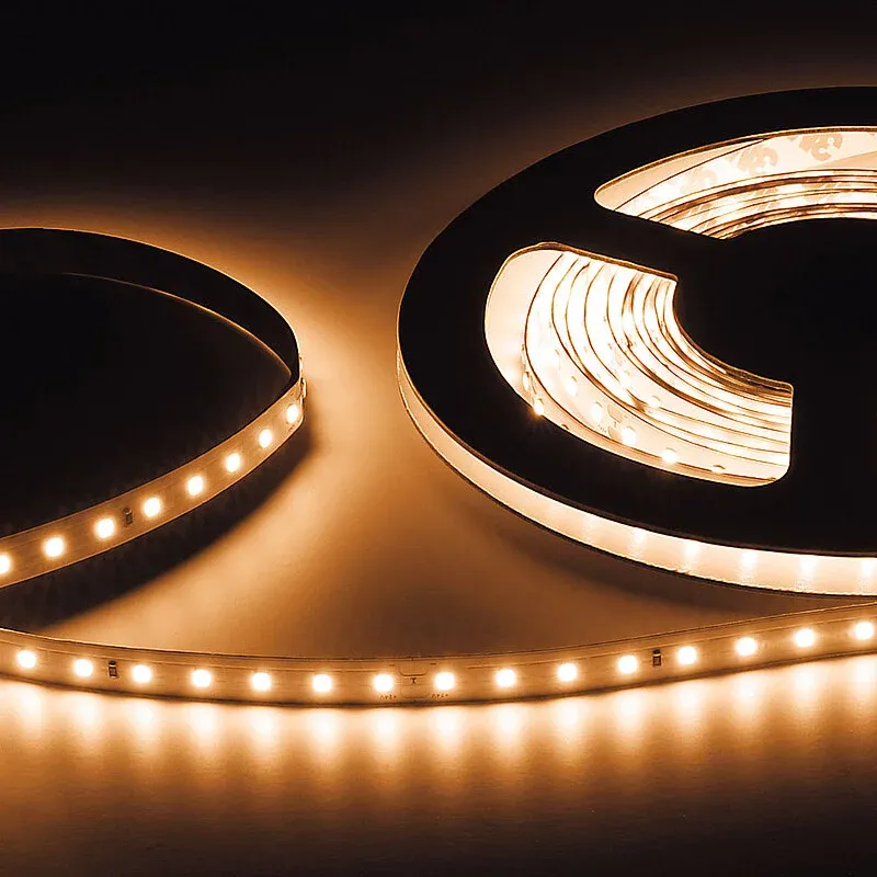 LED Streifen hoch Effizient,  200 Lumen/Watt, 8W/m  1600Lm/m