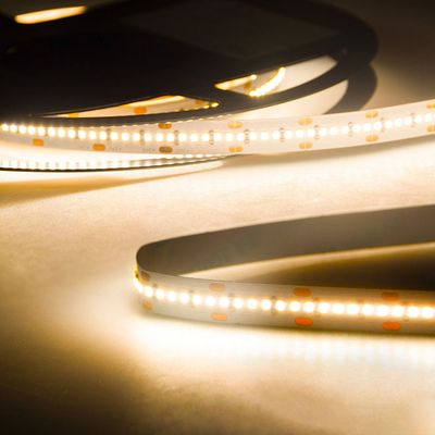 LED Strip Linear 6 W/m 2700Kelvin