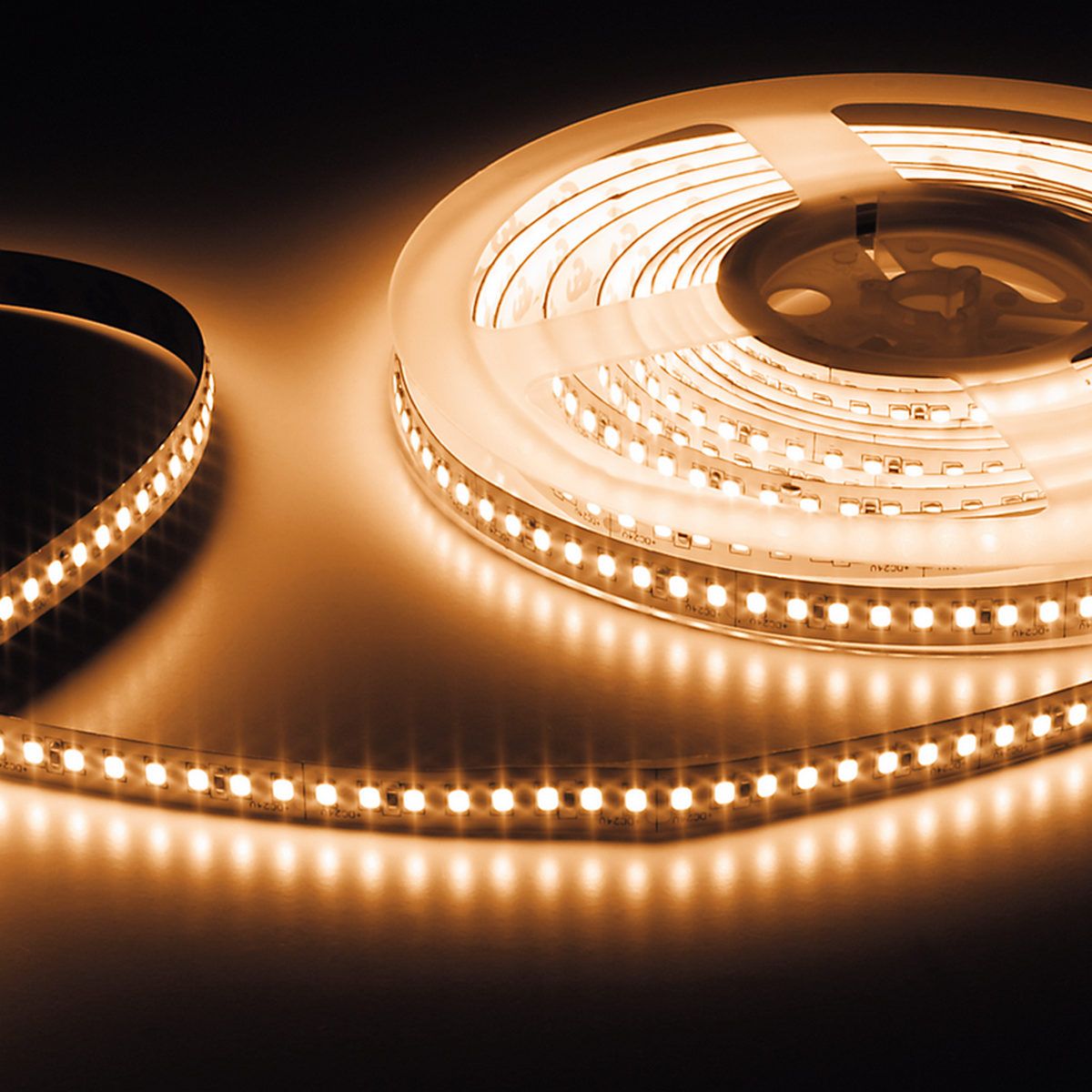 LED Streifen extra hell bis 3200 Lumen/m und CRI95