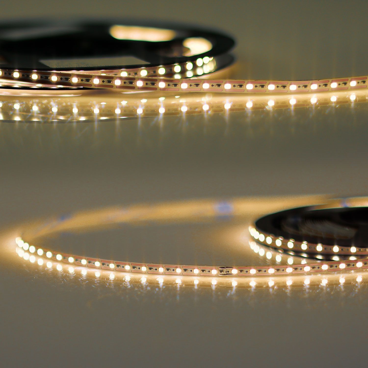 LED Strip alle 8mm trennbar | nur 5mm breit | 7Watt/m | super warm weiß