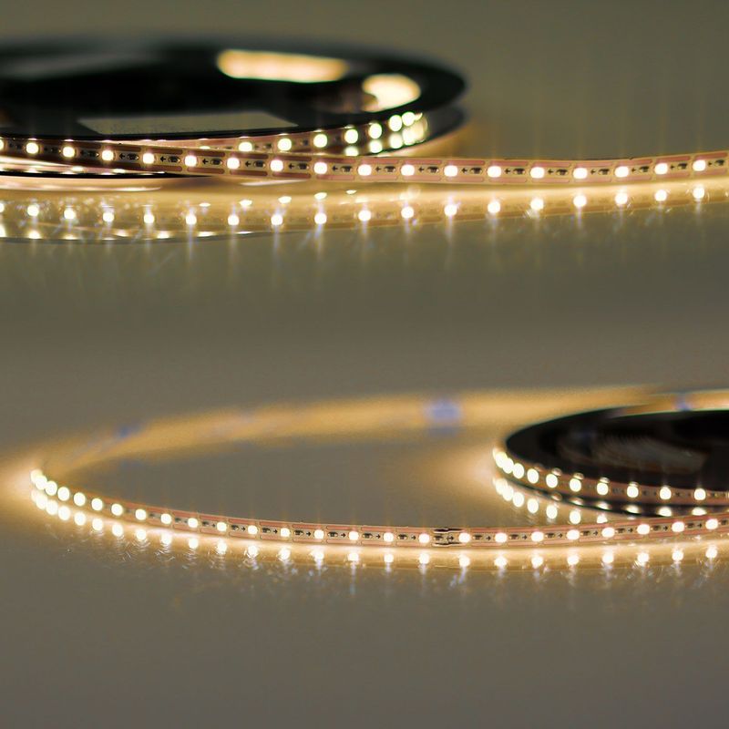 LED Strip alle 8mm trennbar | nur 5mm breit | 7Watt/m | super warm weiß