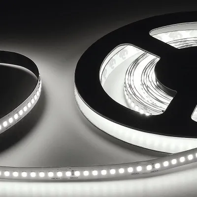LED Streifen hell in neutral-weiss | 200 Lumen/W | 8W/m | 1600Lm/m