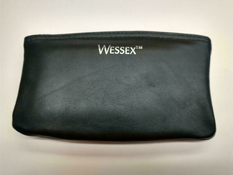 Wessex Fine Leather Zipper Tobacco Pouch