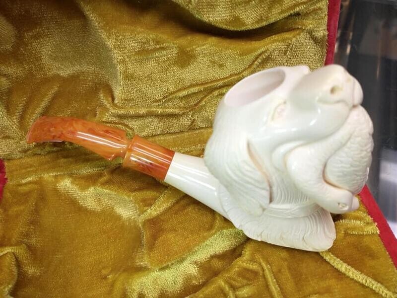 Bekler Meerschaum Dog Holding Duck