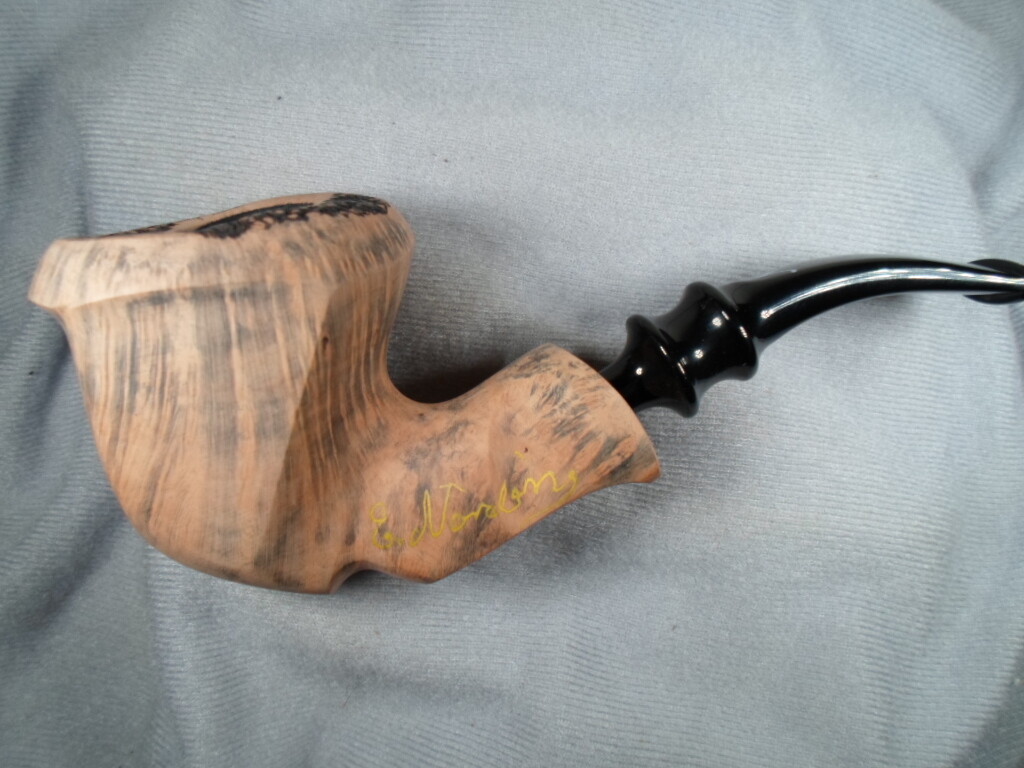 Nording Signature Smooth Black Freehand