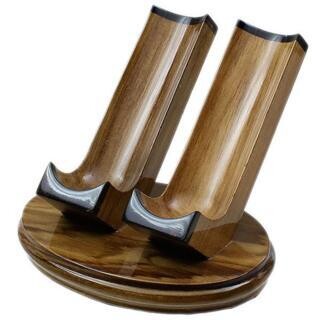Woodmere Pipe Stand