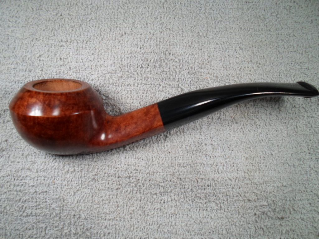 Quarter Bent Squat Bulldog by Christie