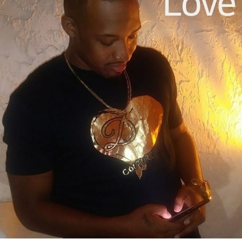 Mens  heart tee