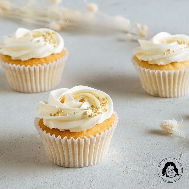 Vanilla Butter Cupcakes