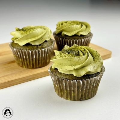 Matcha Cream Cupcakes