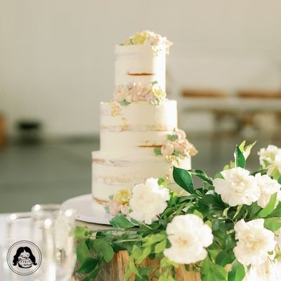 3-Tier Naked Cake w/ 3D Buttercream Flowers