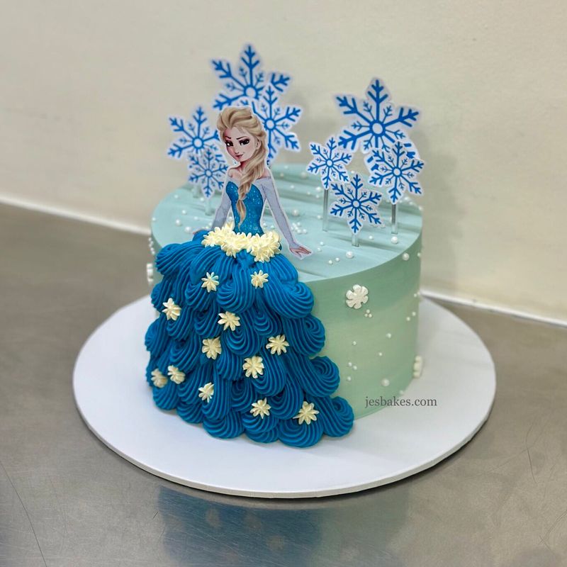 Frozen Princess Cake