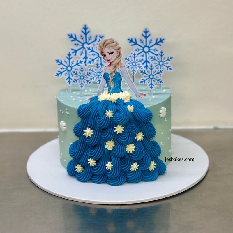 Frozen Princess Cake