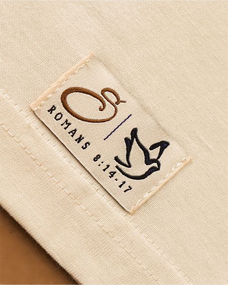 Glory In Suffering Tee (Natural Cream)