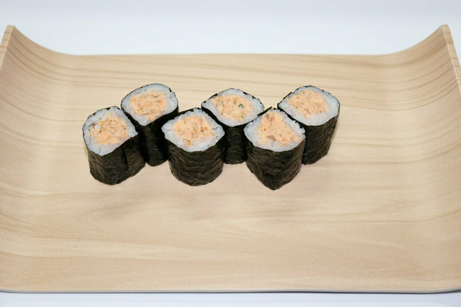 Gekochter Lachsspicy Maki