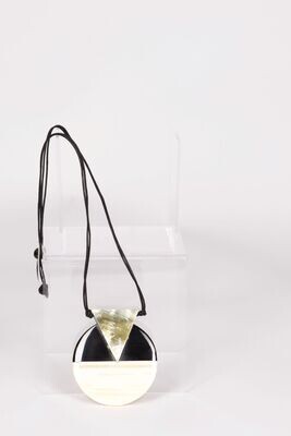 Cordon pendentif corne et os