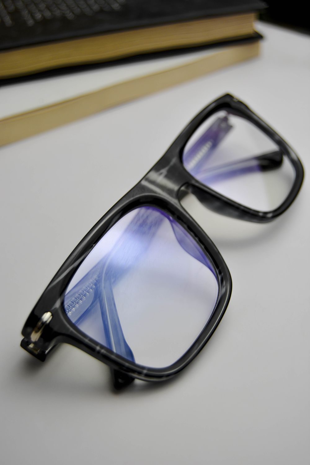 86B ​BLUE CUT واطار طبي