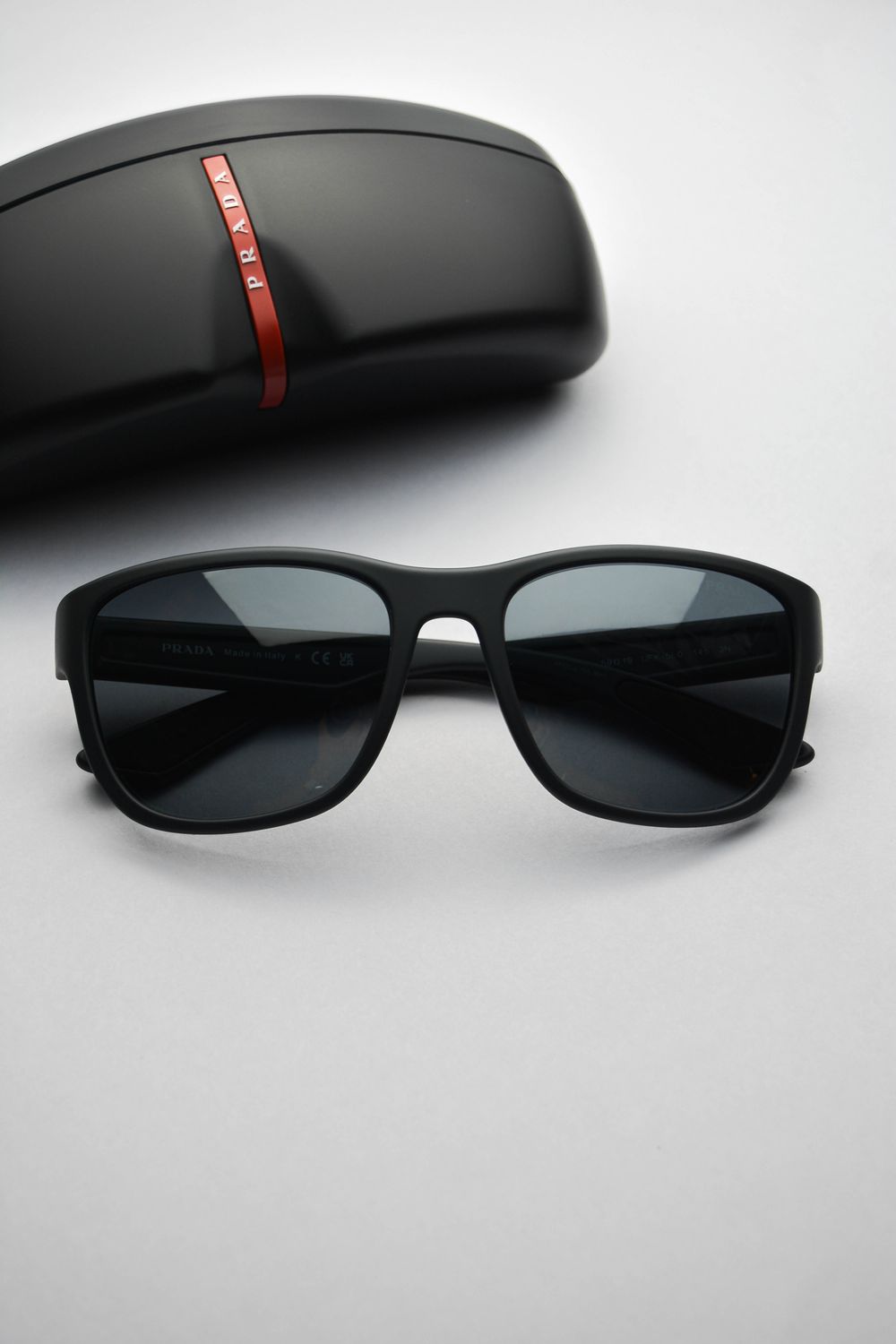 Prada Linea Rossa