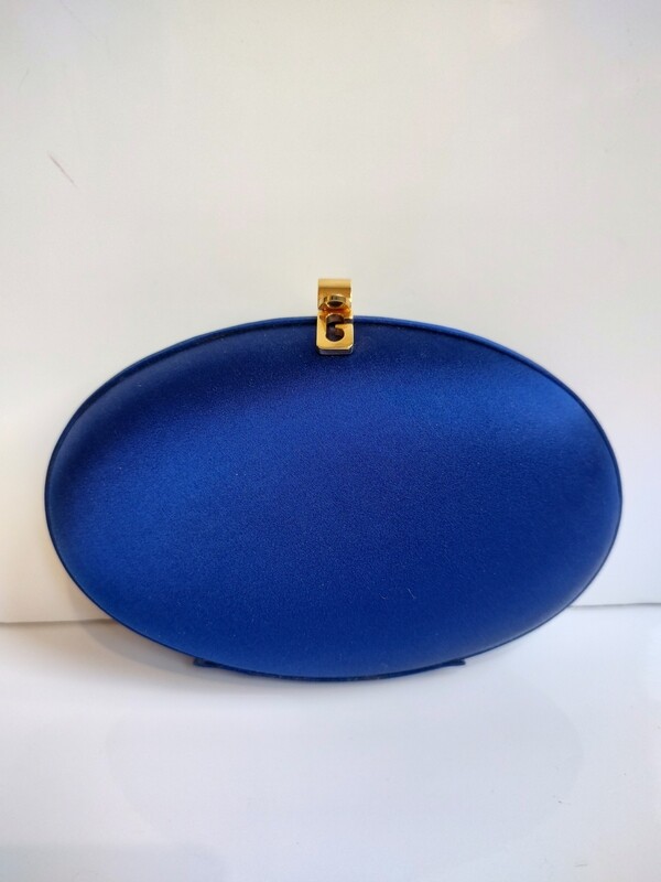 Gucci 80s Egg clutch