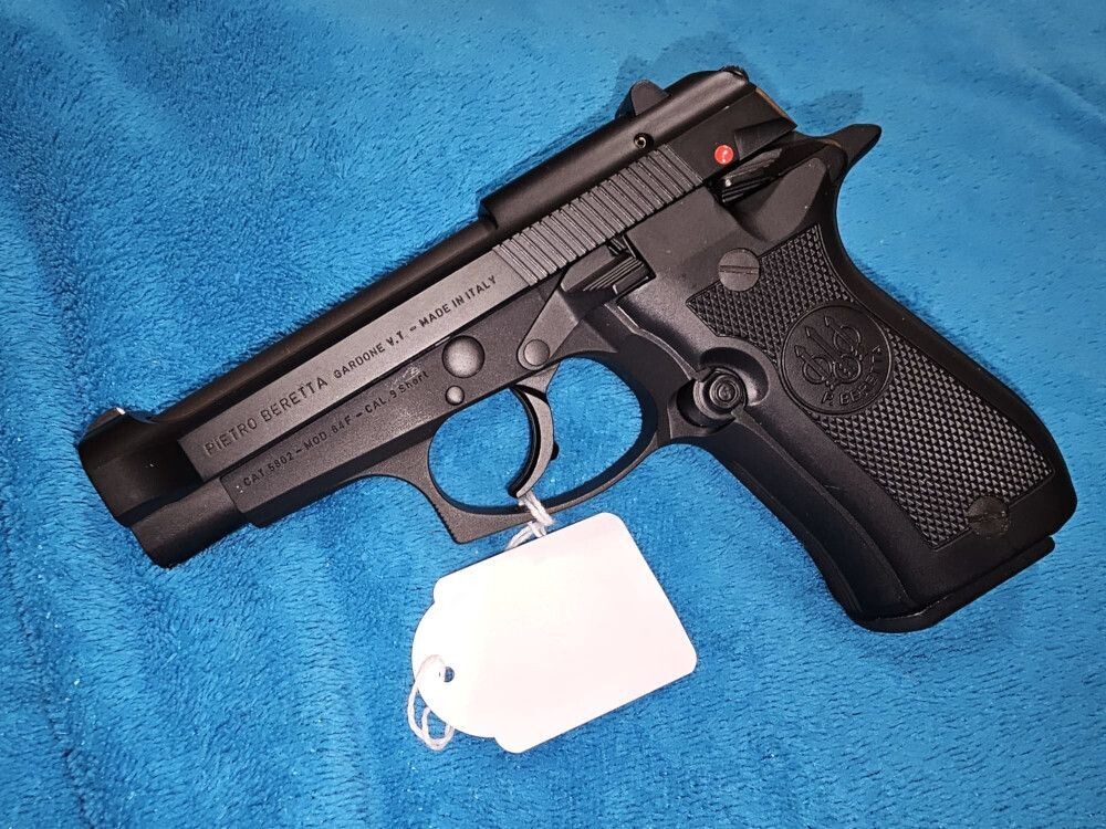 Pistola Beretta 84